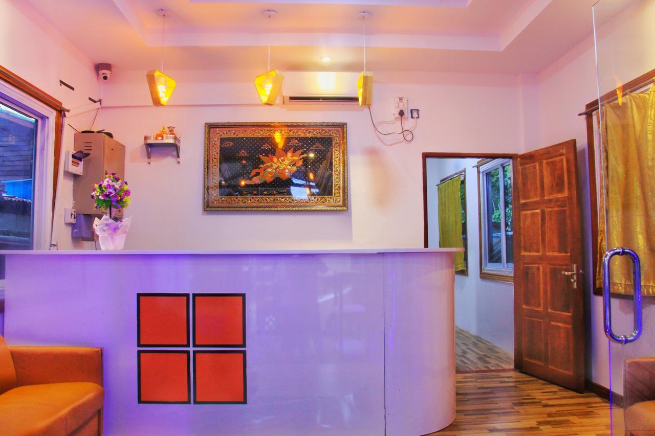 The Lodge Yangon Poshtel ภายนอก รูปภาพ